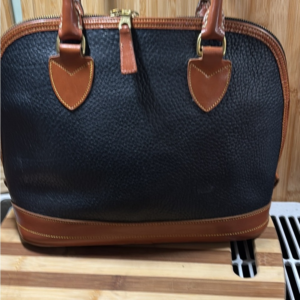 🔥S A L E🔥 Dooney & Bourke Navy Pebble Leather All Weather Satchel Like New - Picture 2 of 5